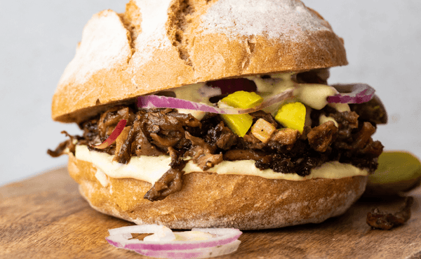 Bester veganer Burger (Pulled-Pilz!) - einfach, selbst gemacht!